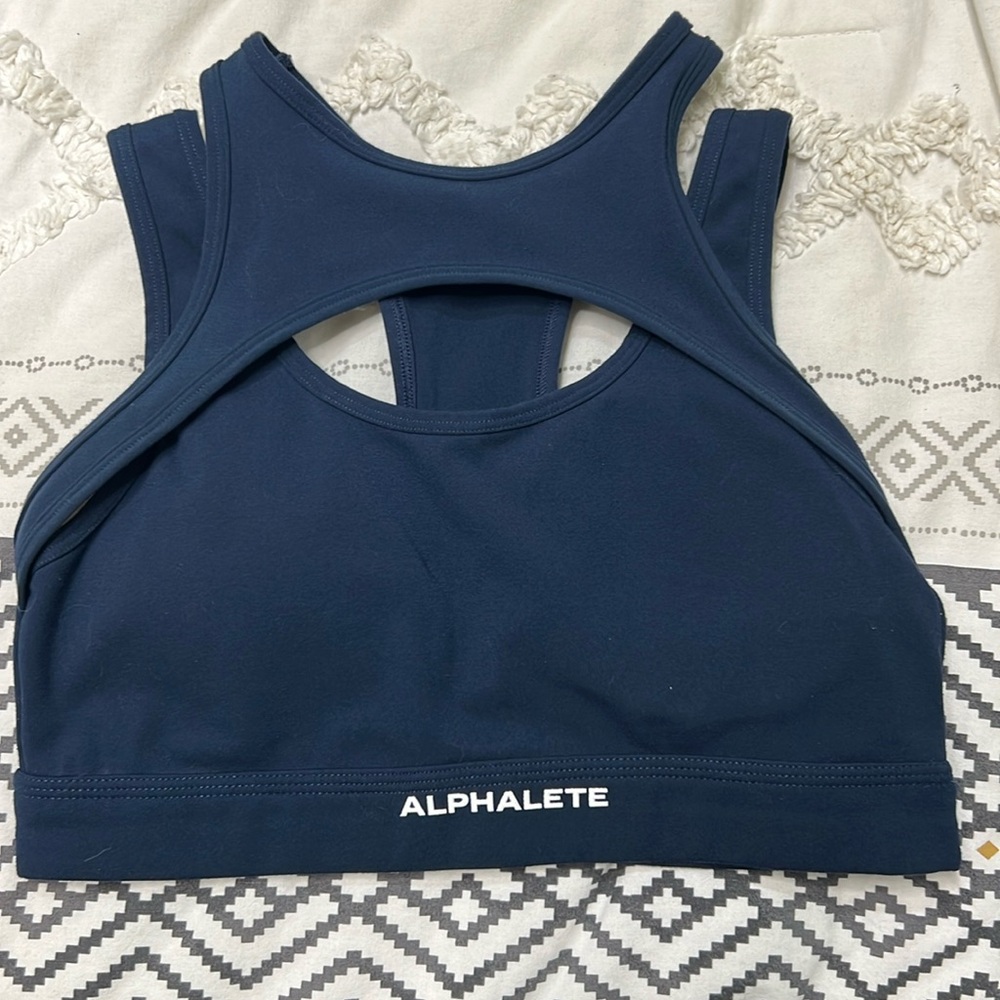 Alphalete Surface keyhole Blue Sports Bra